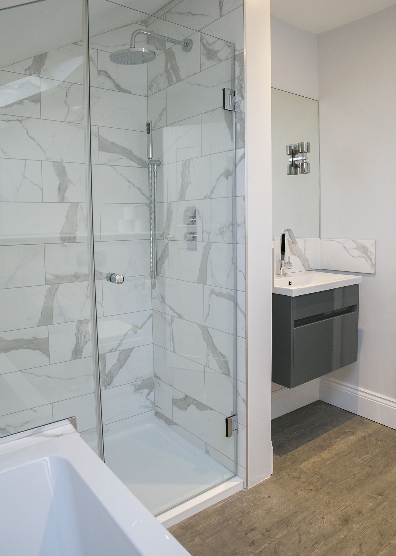 Sanderson Suites Deluxe 1 Bedroom Apt - image 12