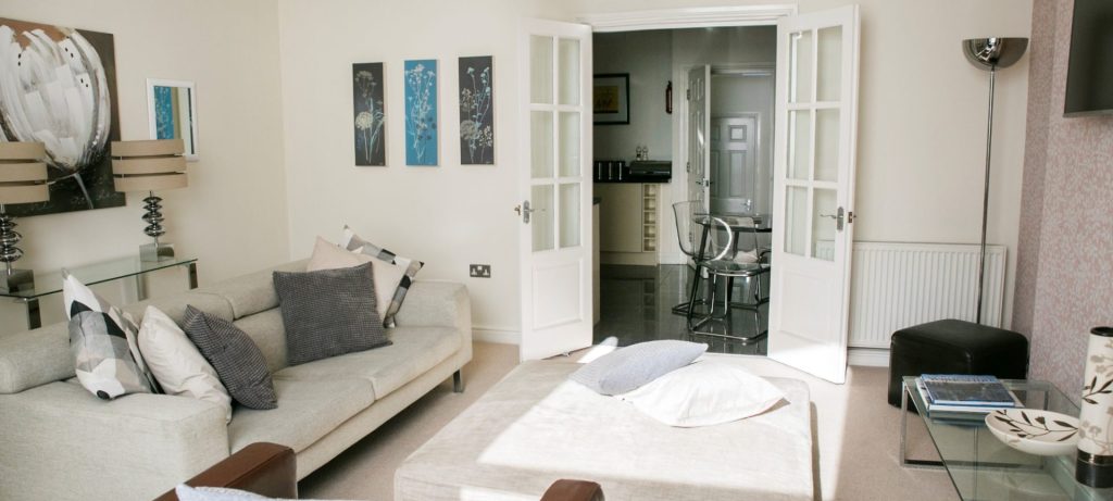 The Green House – deluxe 2 bedroom upper floor apartments