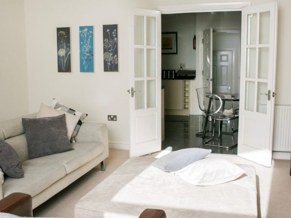 The Green House – deluxe 2 bedroom upper floor apartments