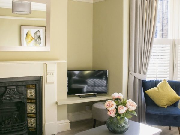Valley Road – deluxe 4 bedroom house